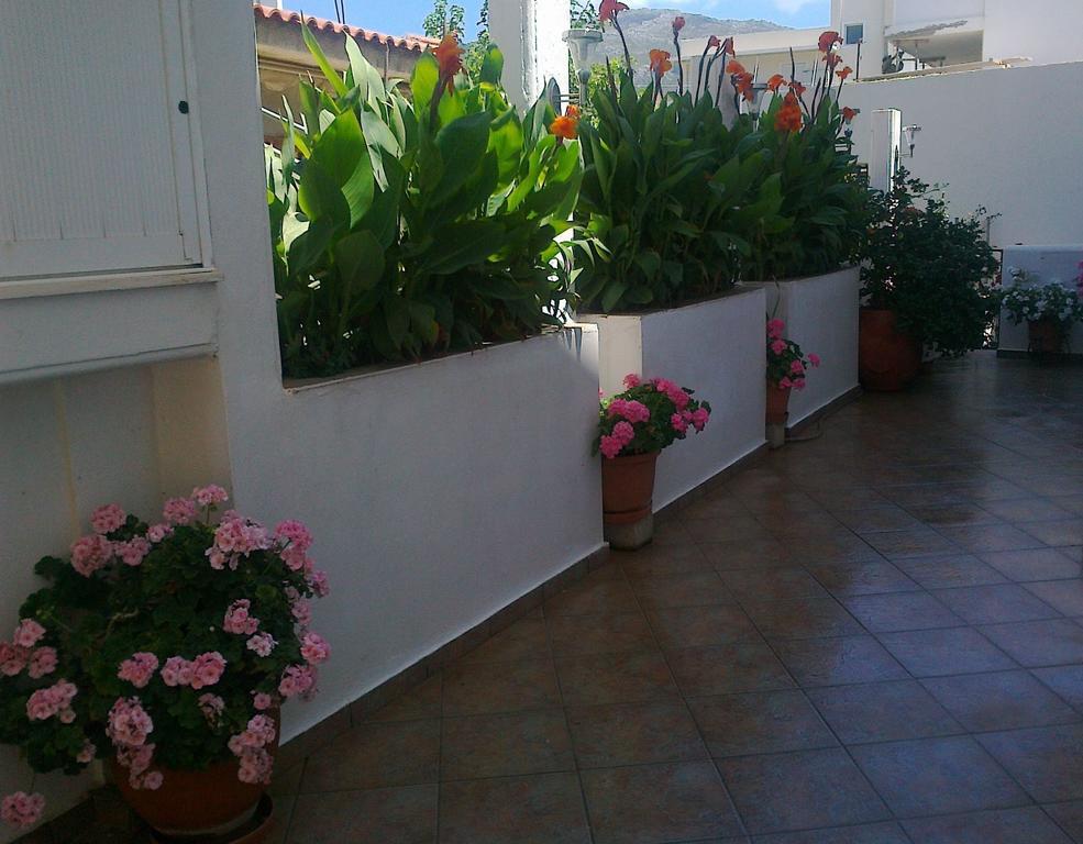 Neapoli Rooms Neápolis Rum bild